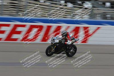 media/Oct-15-2022-Fastrack Riders (Sat) [[9a18b22502]]/Level4/Start Finish 900am/